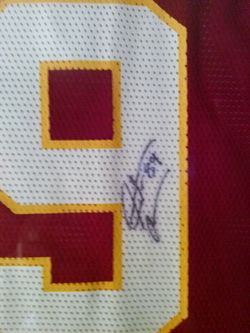 Authentic signed Washington Redskins Santa moss