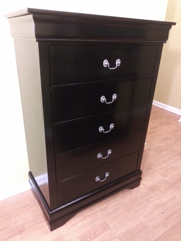Nice BLACK 5 drawer chest/ tall dresser. for Sale in Jacksonville, FL OfferUp