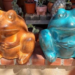 Frog Flower Pot 