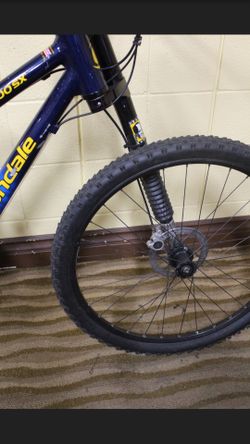 16 cannondale f700sx hardtail mountain bike LEFTY for Sale in Los