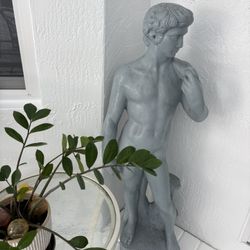 Beautiful 46” Adonis! Cement Concrete Micalangelo’s DAVID Statue From Italy. For Garden Or Inside. Great With Italian, Greek & Roman Decor. 