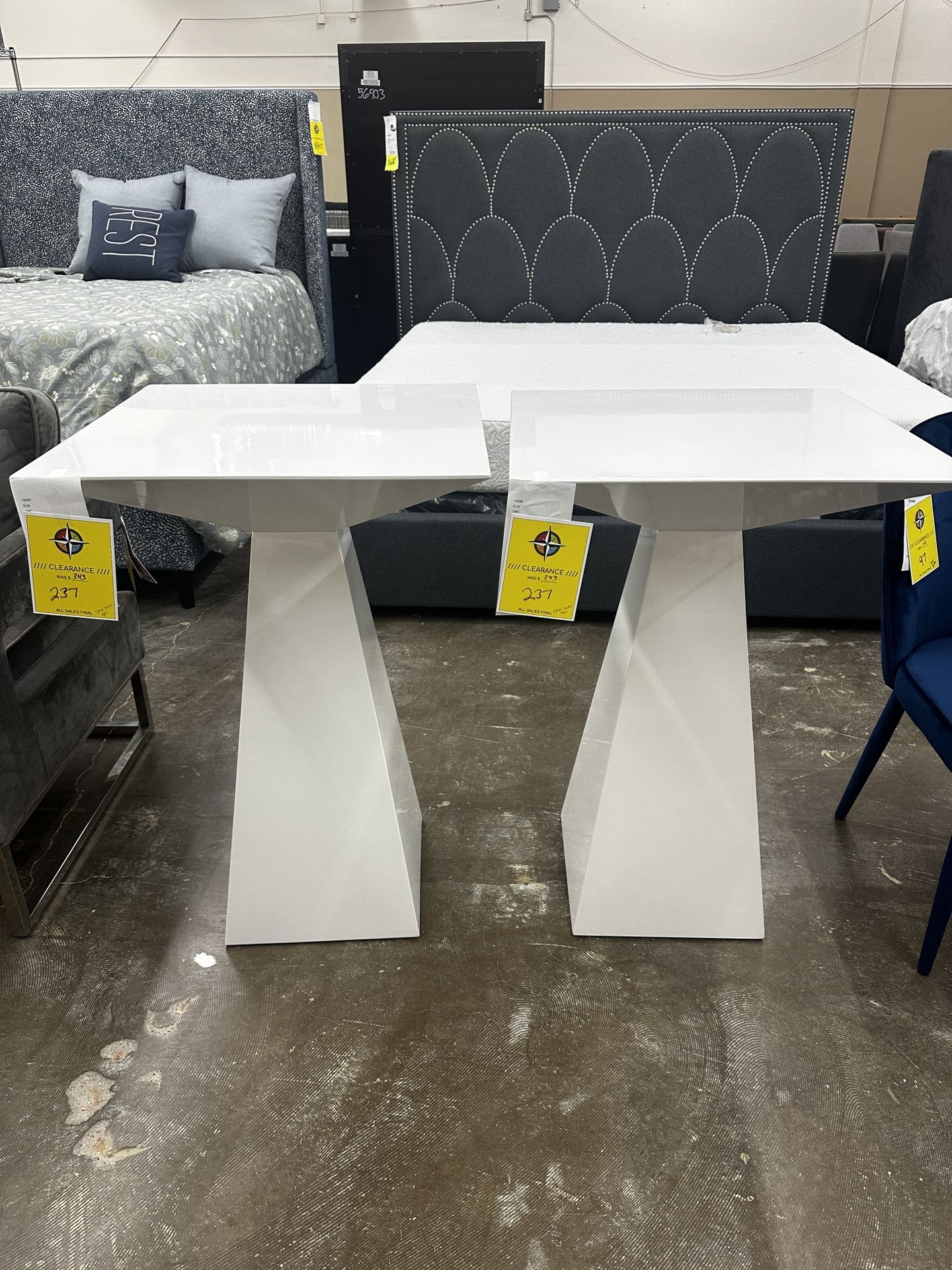 White Lacquer Table