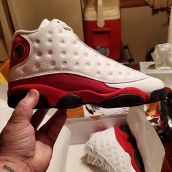 Jordan retro 13  Chicagos new size 10.5
