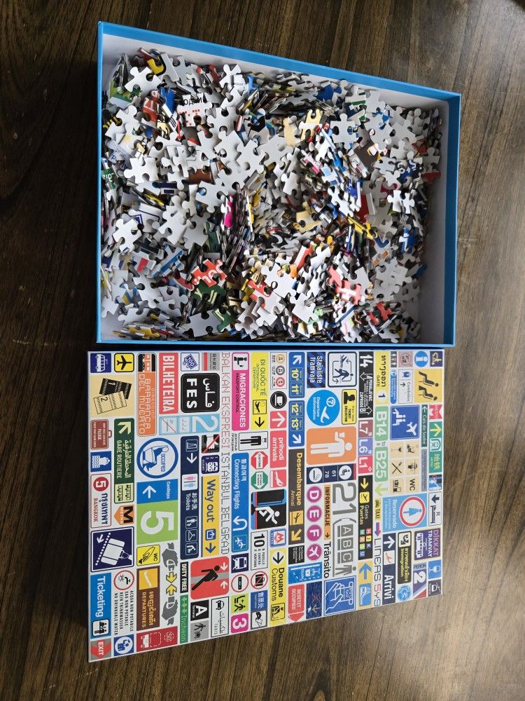 1000 Piece Travel Icon Puzzle