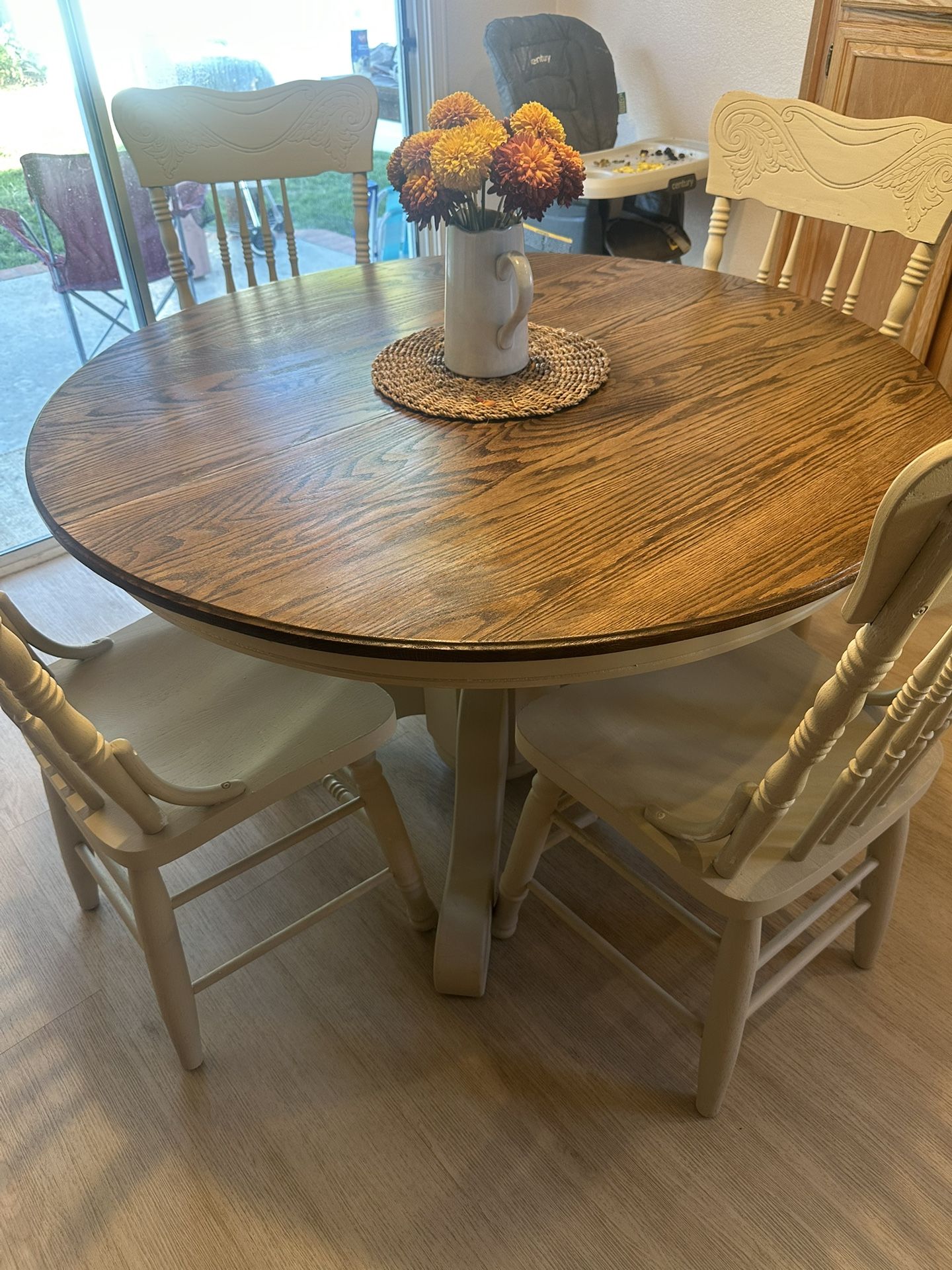 4’ Oak Dining Table with 4 Chairs – $275