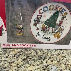 Disney Cookies & Milk- Includes Cookie Plate, Milk Jar and Notepad 