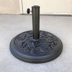 $25 (New in Box) Lightweight Patio Umbrella Base 18” Round Base Stand Outdoor Garden Market, Weight 18 lbs 