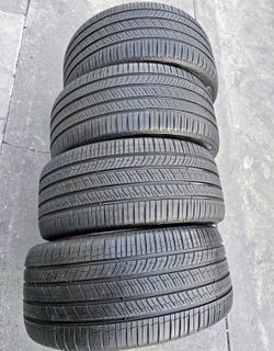 Set 255/45-19 Pirelli con el 80% de Vida