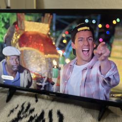 Toshiba - 34” Class – LED - 720p – Smart - HDTV – Fire TV Edition