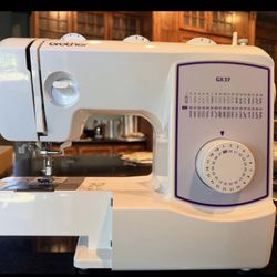 Like new Brother Sewing Machine 