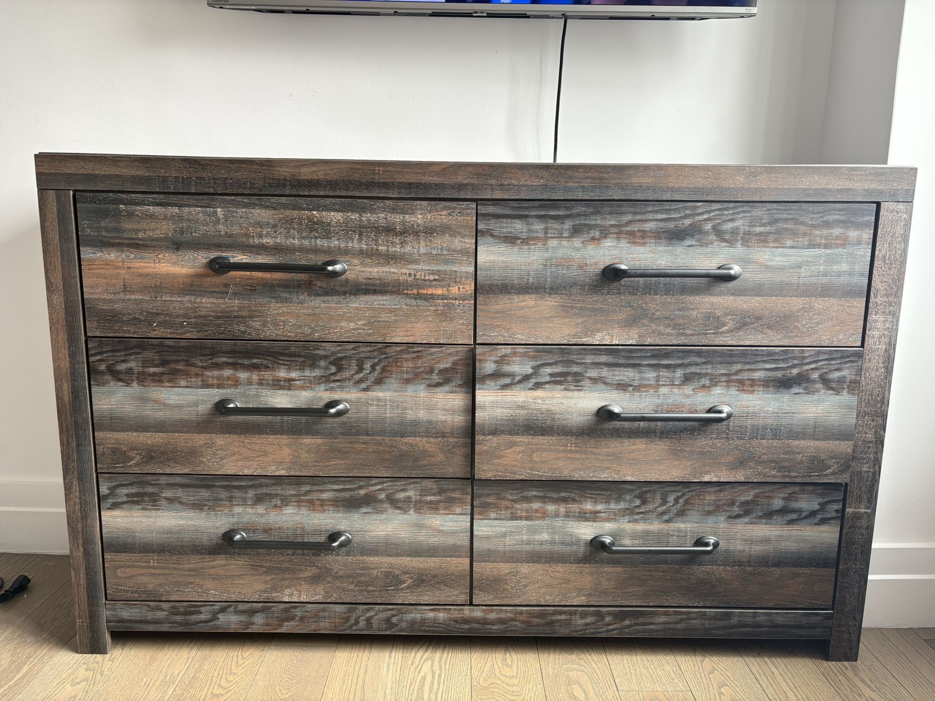 6-Drawer Dresser and Queen Bed Frame
