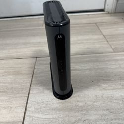 Motorola MB8600 Cable Modem