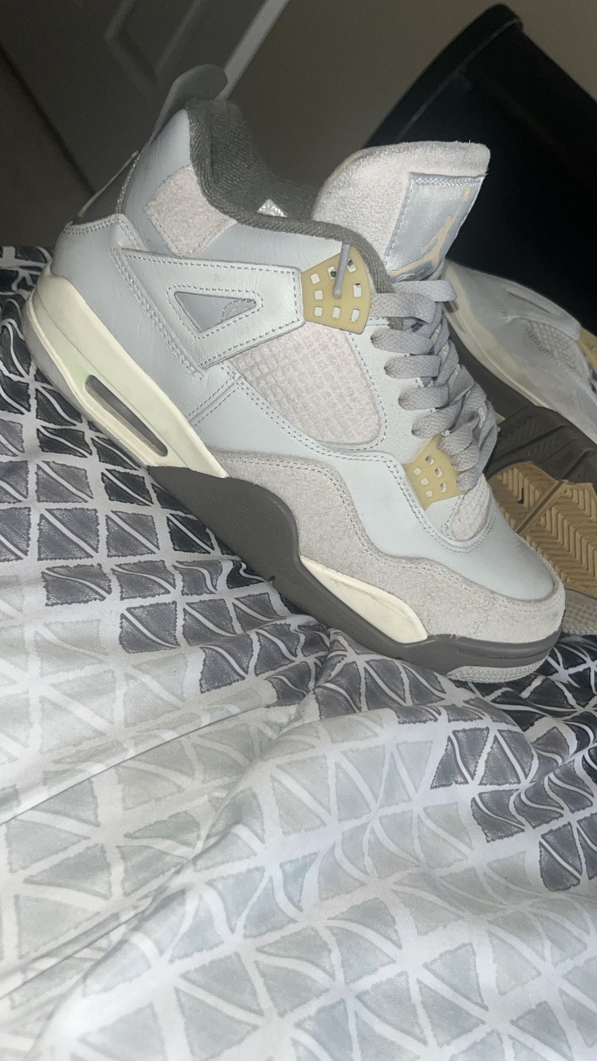 Jordan 4 craft se