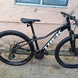 For Sale Nice And Clean Trek Marlin 4 Like New 