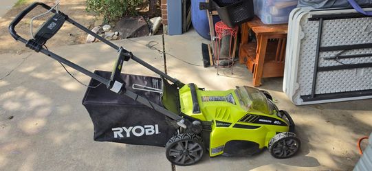 Ryobi 20inch cordless lawnmower