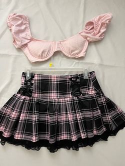 ✨Fun and flirty $10