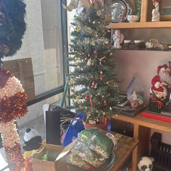 Pre Lit Christmas Tree In A Pot