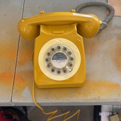 Vintage Style Landline Phone 