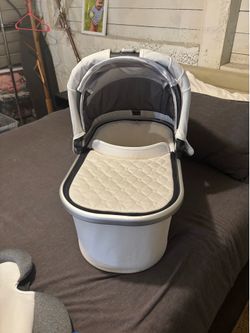 Brand new Uppababy Bassinet