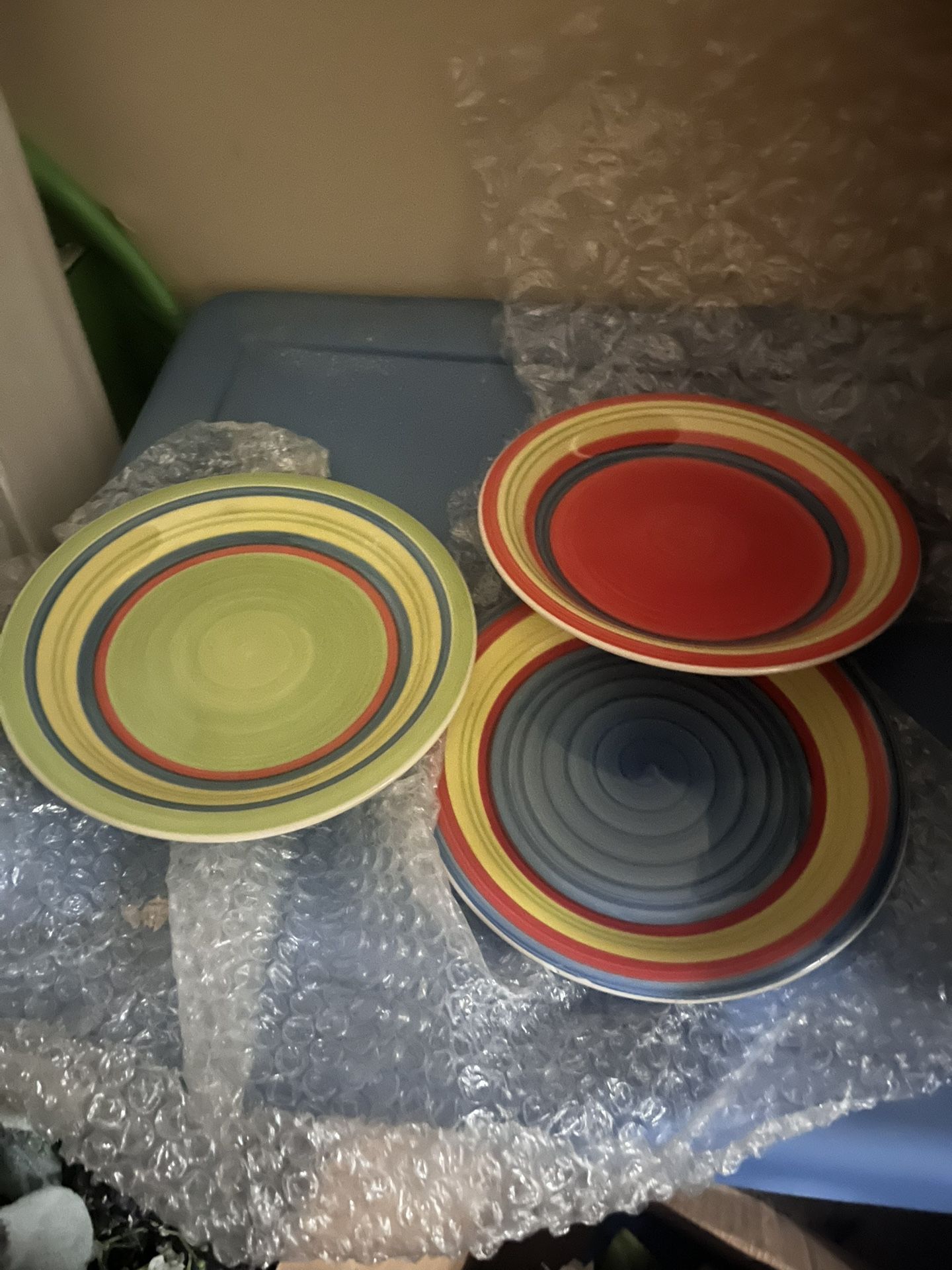 Colorful Dish Set