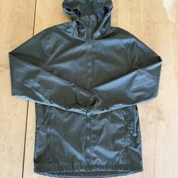 Under Armour Waterproof Jacket Men’s Small Like New Condition!!