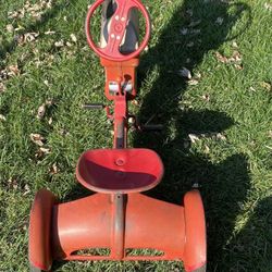 AMF Pedal Tractor Vintage 