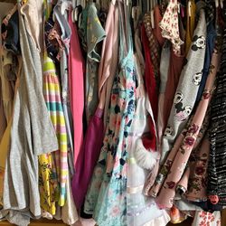 Girls Clothes 