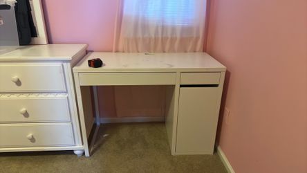 White desk