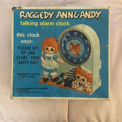 Original Ragedy Ann And Andy Talking Clock