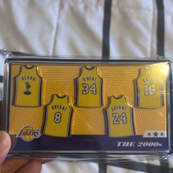 laker pins the 2000s