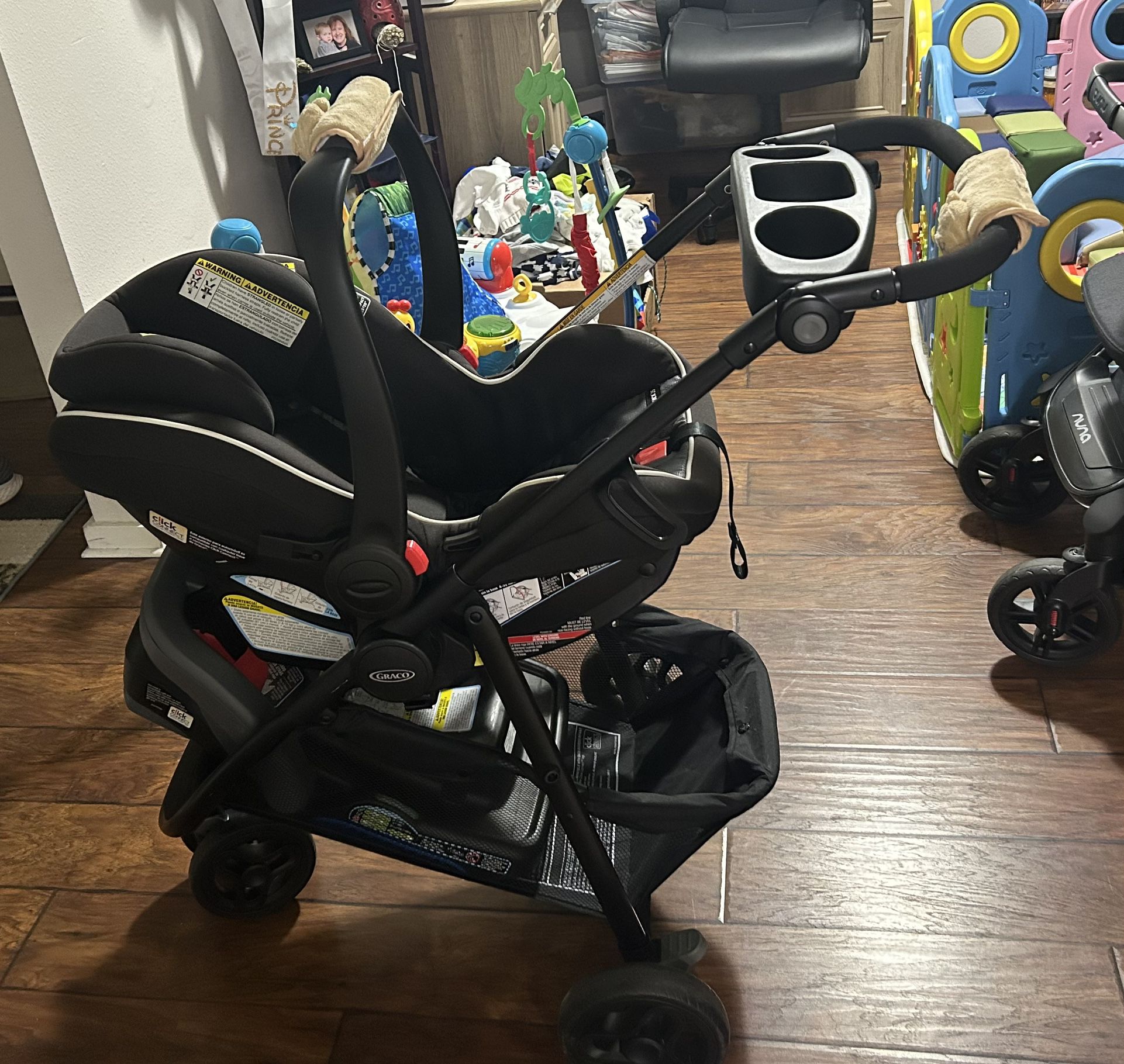 Pending Free Graco Snug Ride 35 Car Seat, Base And Stroller