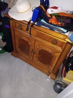 Flip Top Buffet Server Sideboard Bar Cabinet -Deltona, Fl Pickup