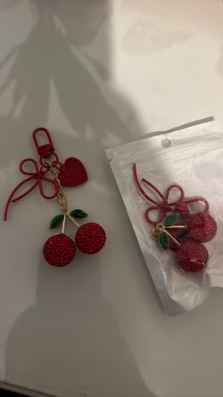Key chain or hook to ur purse