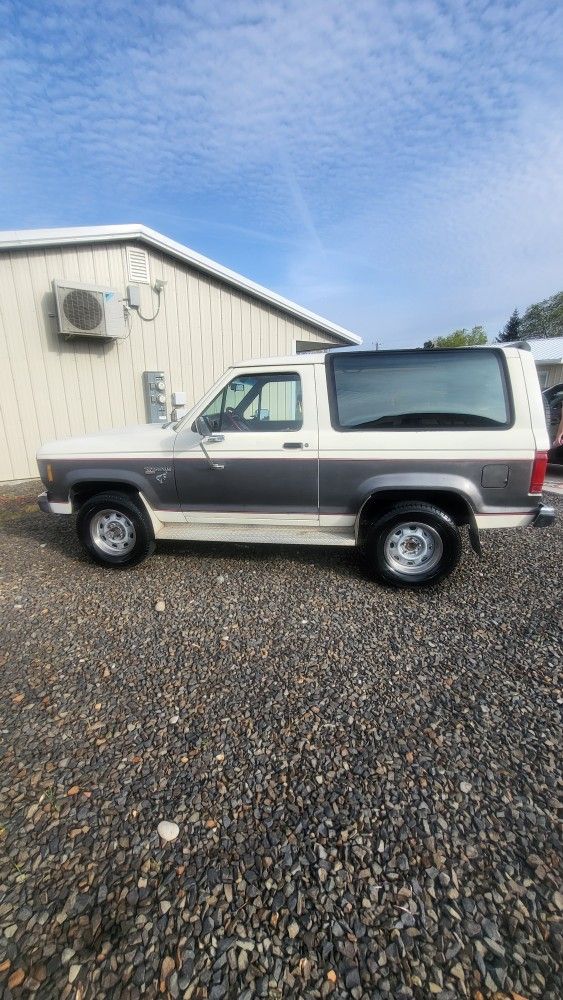 1986 Ford Bronco
