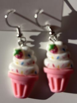 Cupcake E. 🧁