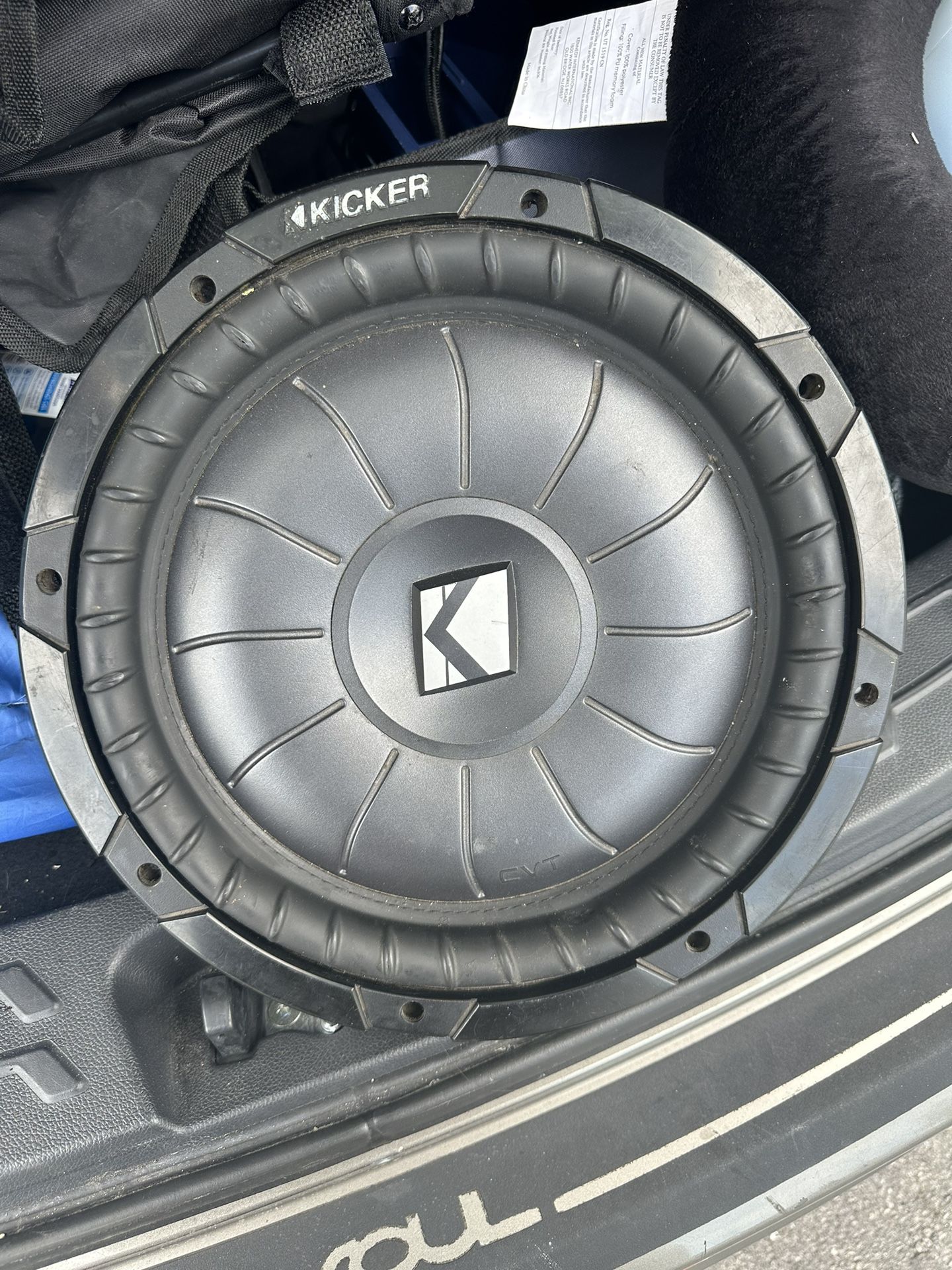 Kicker CVT 12”