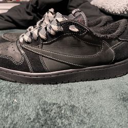 Travis Scott Phantoms