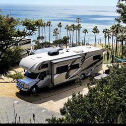 2020 Thor Fourwinds 30D