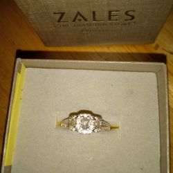 I Carat TTW  Diamond/White Gold Engagement Ring
