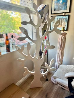 Tree Shaped Wall Hanger