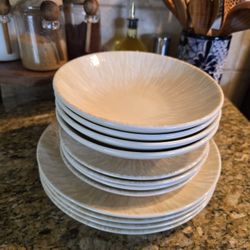 Juego de vajilla de cerámica beige – 12 piezas (servicio para 4)