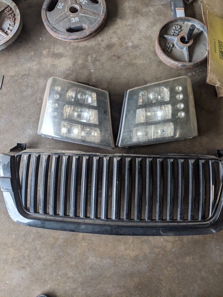 Silverado/Avalanche Cateye Headlight & Grill