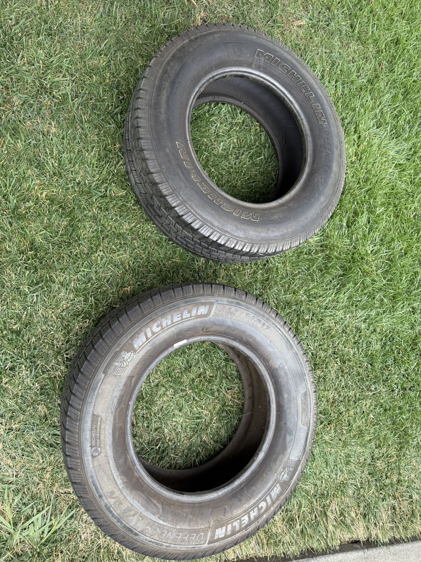 2 Michelin 265/70 R17 Used Tires