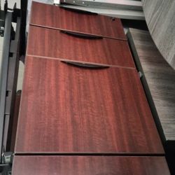 Cherry 3 Drawer File Cabinwt Locking Wood 