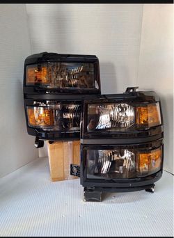 Headlights Chevy Silverado 2014/2015