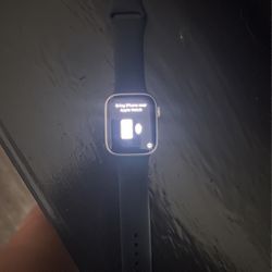 Apple Watch Series 8 With GPS 
