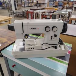 Pfaff Sowing Machine