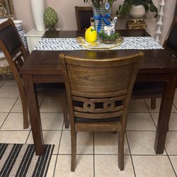 Comedor 4 Sillas 