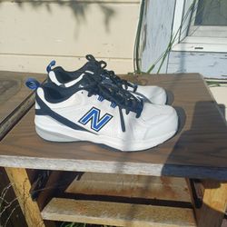 Newbalance MENS 608 V5 Shoe Size 11 White/Royal/Black