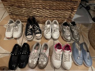 Size2 kid shoes